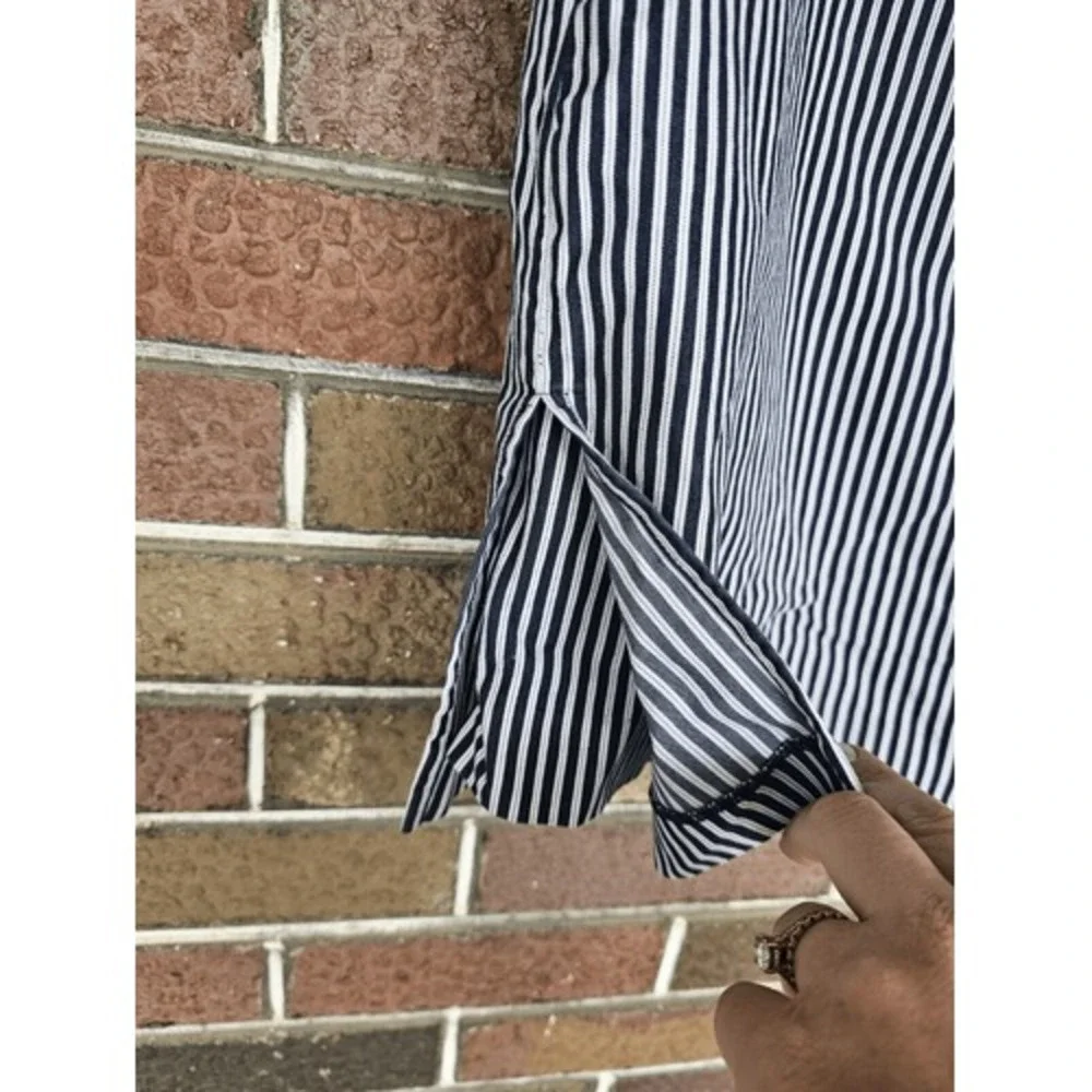 Requirements Skort Black‎ White Striped Women Size 16 Pinstripe
